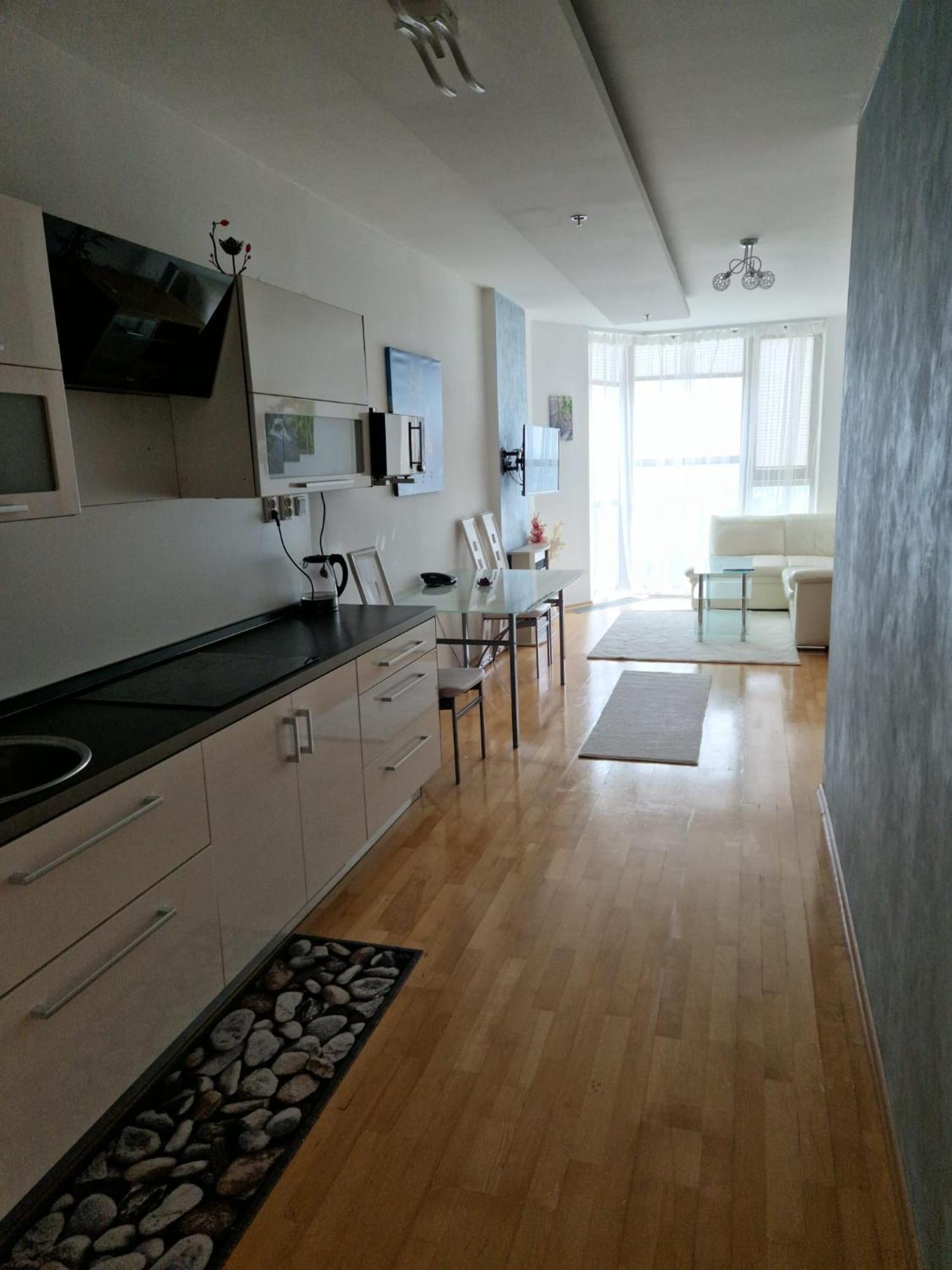 Apartman 21-th Floor Petrzalka Apartment
