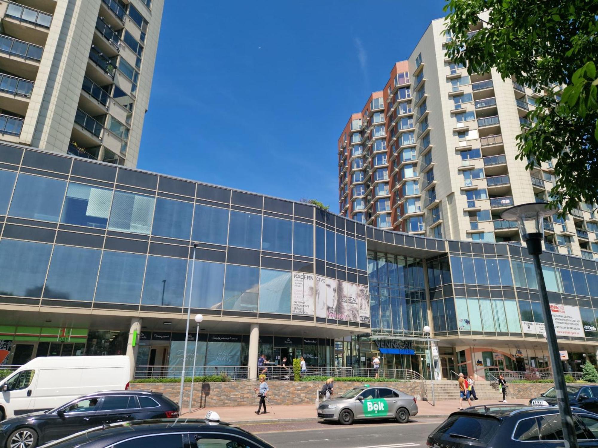Apartman 21-th Floor Petrzalka *