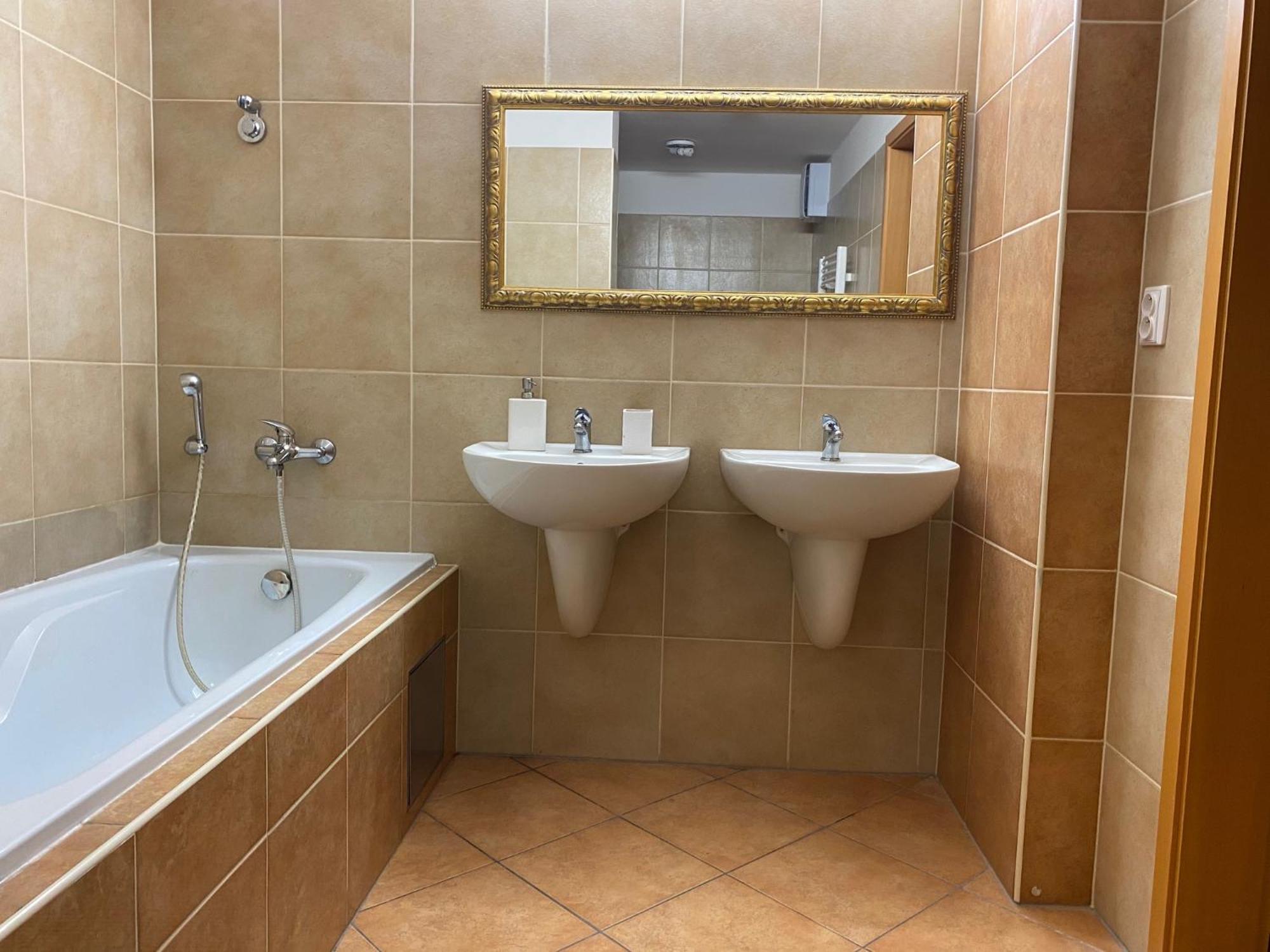 Apartman 21-th Floor Petrzalka Apartment Pressburg