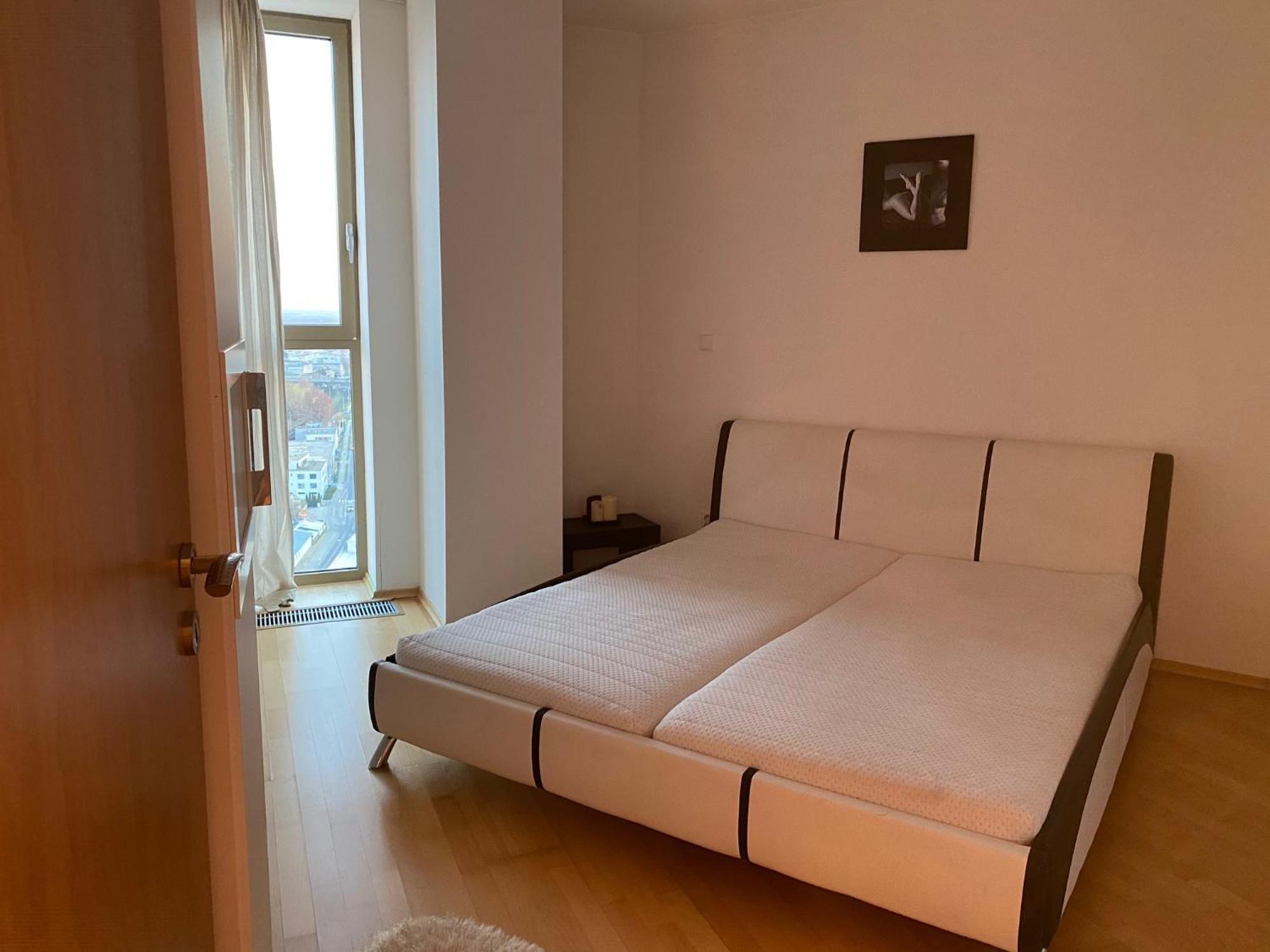 Apartman 21-th Floor Petrzalka *
